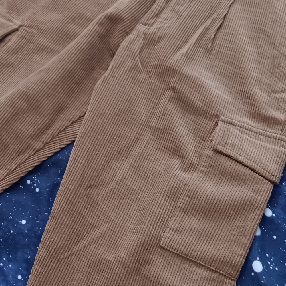 Men's Corduroy Cargo Pants - Brown